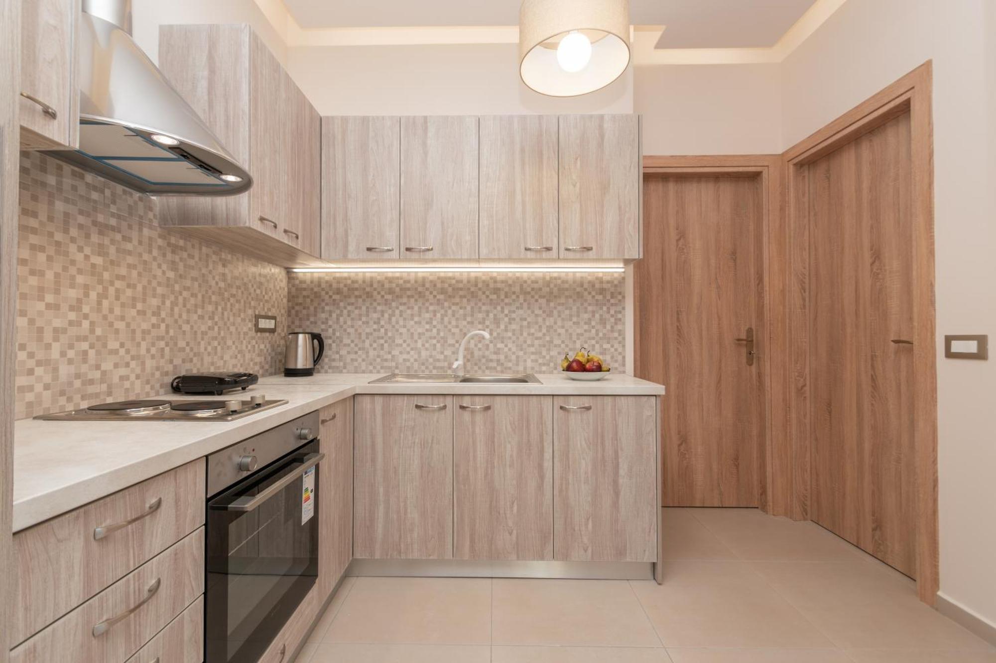 טסיליבי Katsaros Luxury Apts II 5 Min Walk To Beach מראה חיצוני תמונה