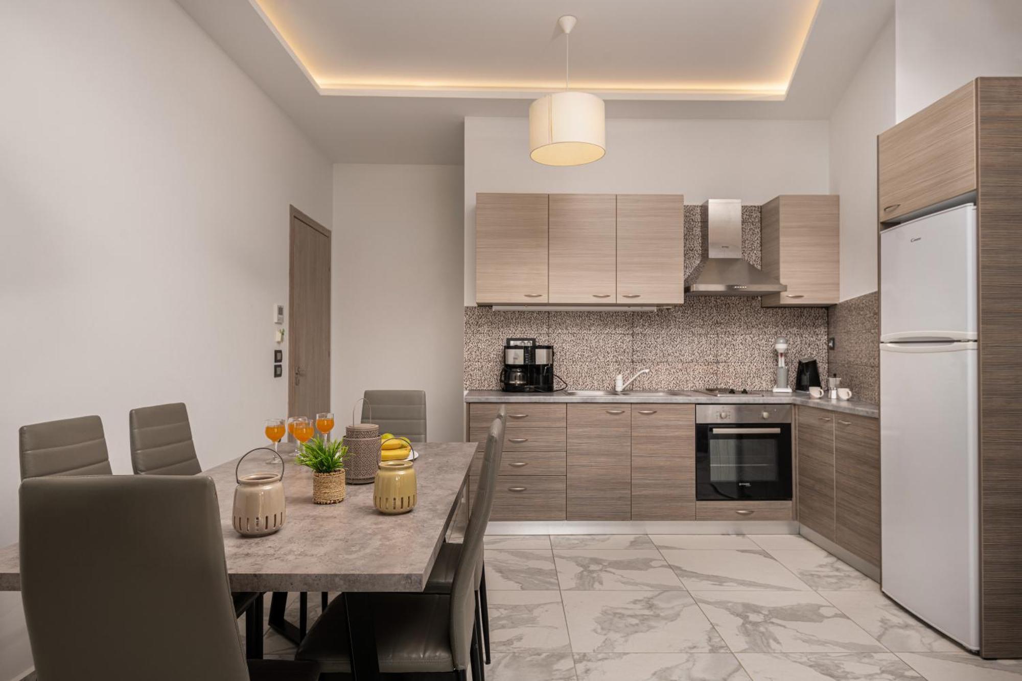 טסיליבי Katsaros Luxury Apts II 5 Min Walk To Beach מראה חיצוני תמונה