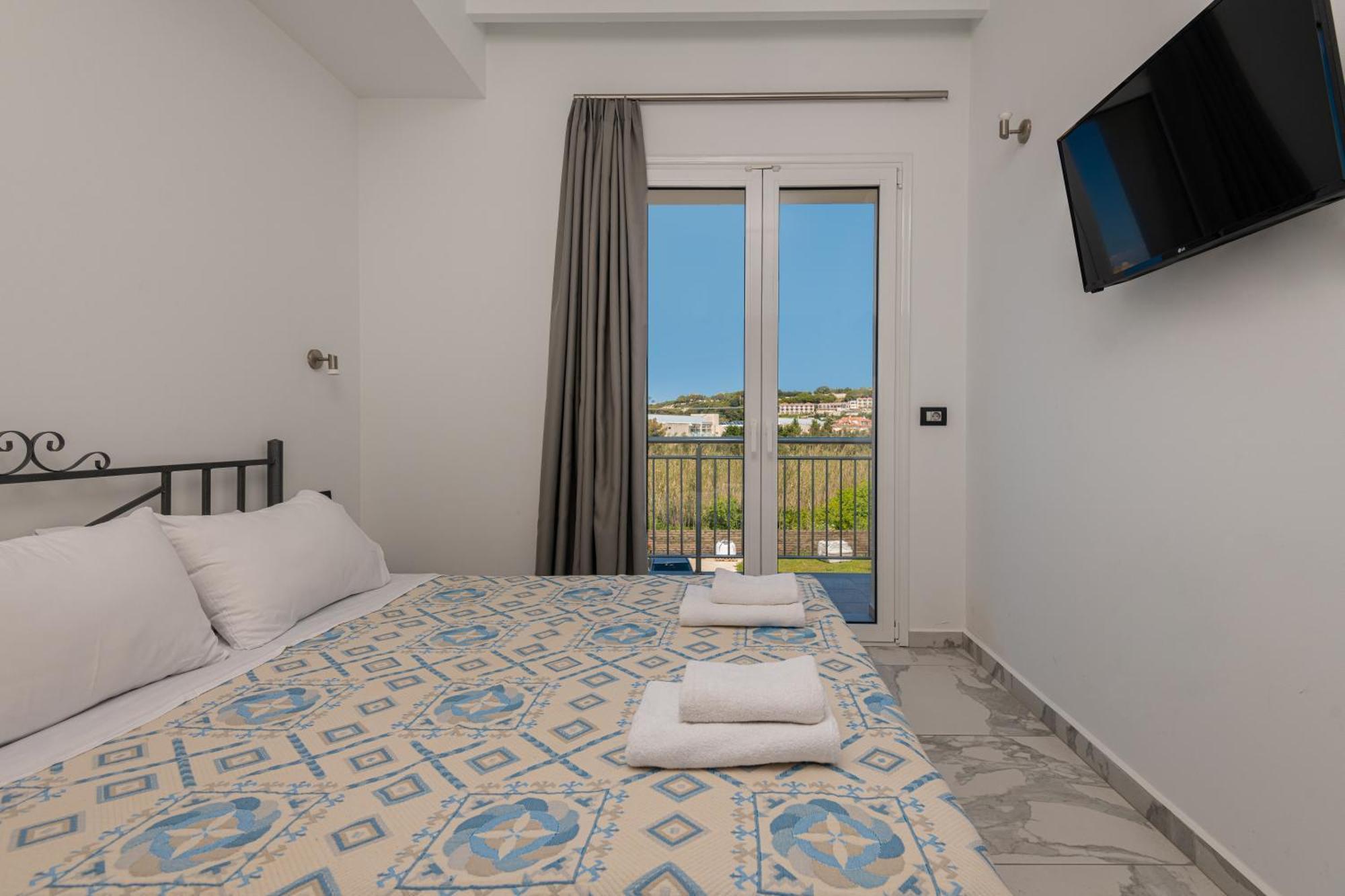טסיליבי Katsaros Luxury Apts II 5 Min Walk To Beach מראה חיצוני תמונה
